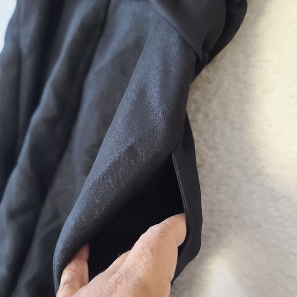 Free People Skylie Saylor Romper 10 Black Dressy Night Out Velvety Pockets NWT - Picture 12 of 14